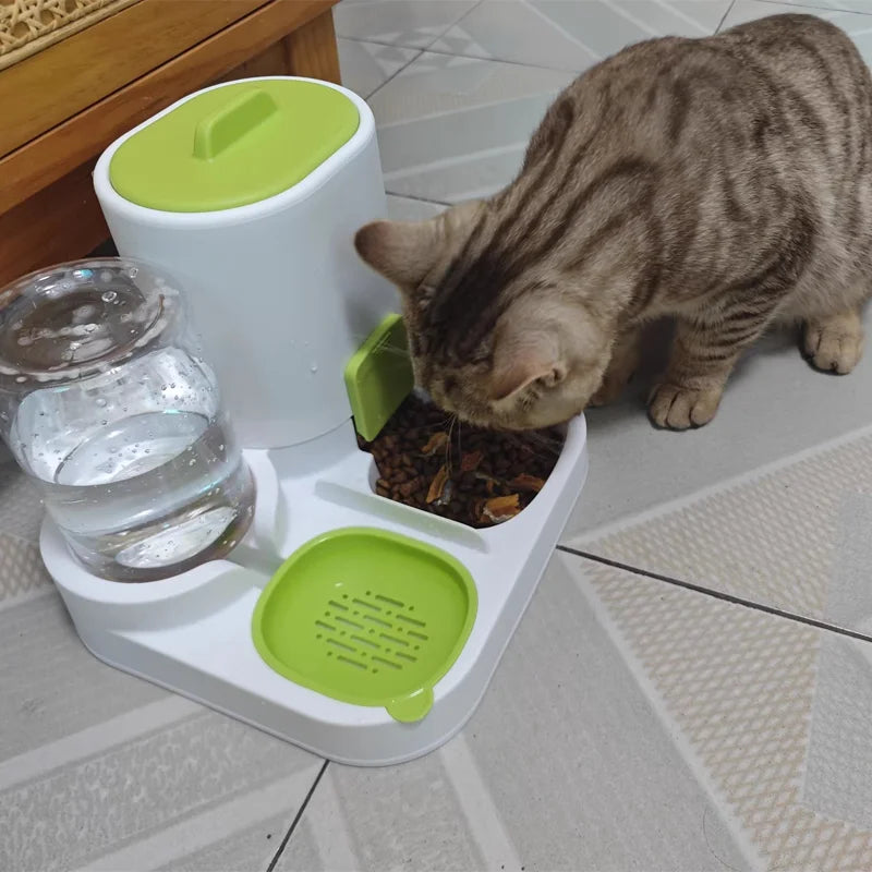 Halvo Automatic Pet Feeder & Water Dispenser for cats and dogs with continuous food and water supply